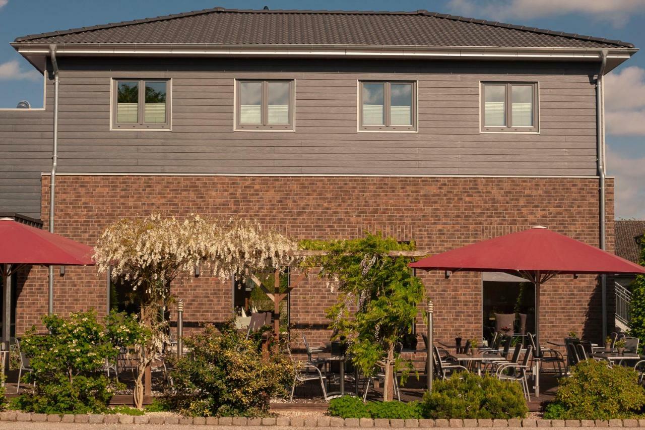Schlueter Hotel & Restaurant Wankendorf Exterior foto